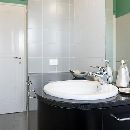 Apartment -duomo- Luxury Design